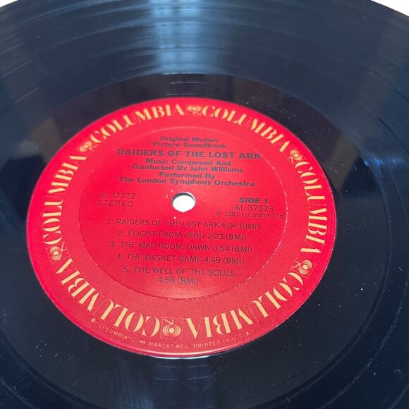 RAIDERS OF THE LOST ARK - ORIGINAL MOTION PICTURE SOUNDTRACK - VINYL RECORD 1981 - Picture 5 of 6